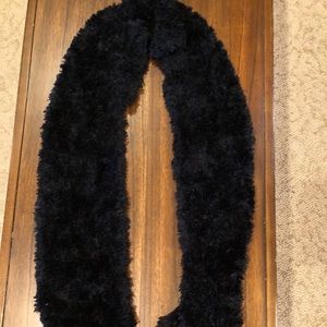 Black fuzzy scarf
